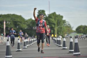 BIB: 035
                            <button type="button" onclick="openModal(4912448)" class="btn btn-primary btn-sm float-right btn-popup" data-toggle="modal" data-target=".modal-high-quality">
                        <i class="fas fa-shopping-cart"></i> Add to Cart
                    </button>
                                            <button type="button" onclick="isThisMe(4912448, true)" class="btn btn-success btn-sm float-right btn-popup btn-isme hidden" data-toggle="tooltip" data-placement="bottom" title="นี่คือรูปของคุณใช่ไหม คลิกที่นี่เพื่อเอาเข้าอัลบั้ม">
                        <i class="fas fa-plus"></i> Add to album
                    </button>
                    <button type="button" onclick="isThisMe(4912448, false)" class="btn btn-warning btn-sm float-right btn-popup btn-isnotme hidden">
                        <i class="fas fa-ban"></i> Remove from album
                    </button>